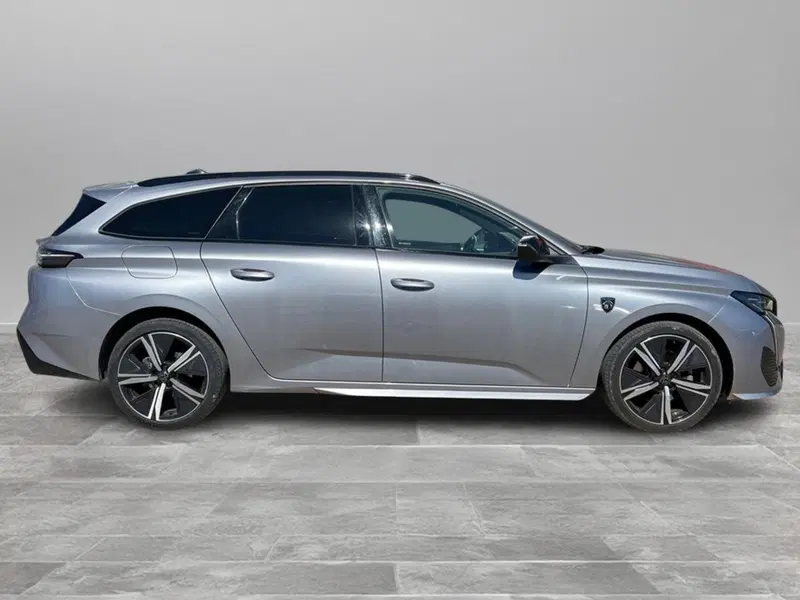 Peugeot 308 SW usata a Siena (4)