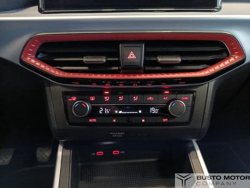 SEAT Arona usata a Varese (14)