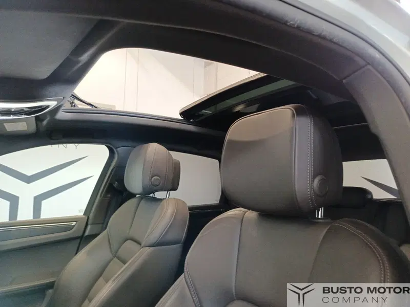 Porsche Macan usata a Varese (16)