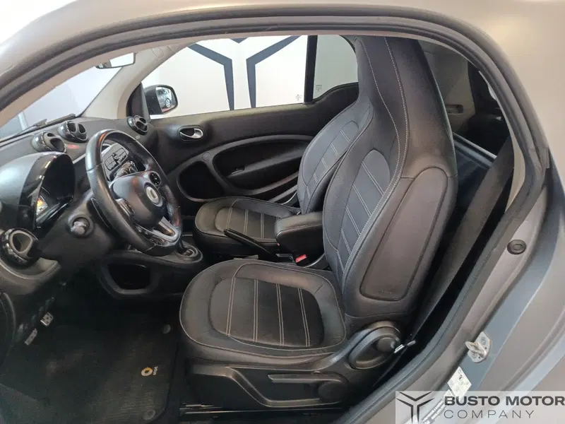 smart Fortwo usata a Varese (8)