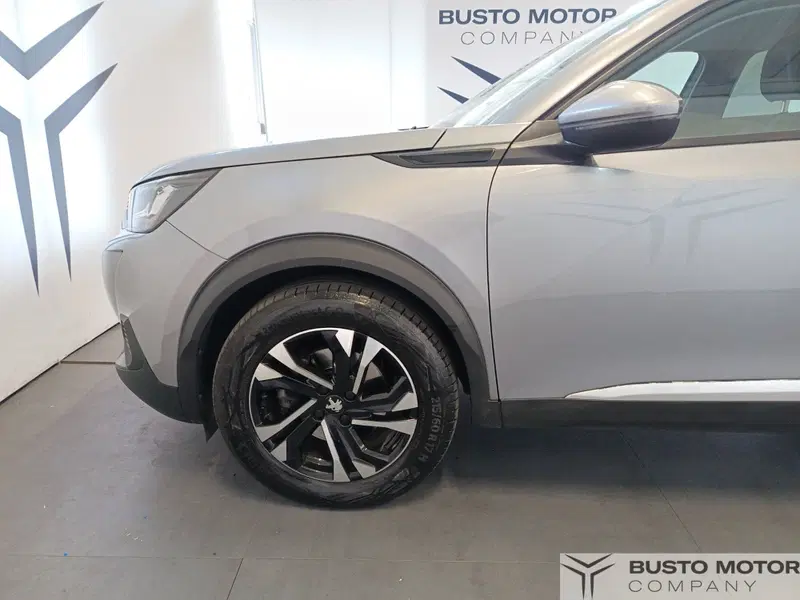 Peugeot 2008 usata a Varese (7)
