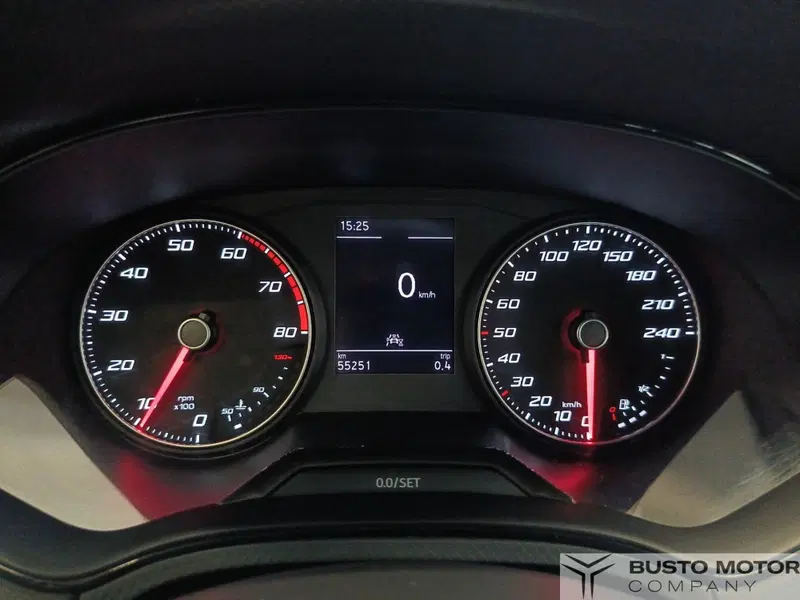 SEAT Arona usata a Varese (12)