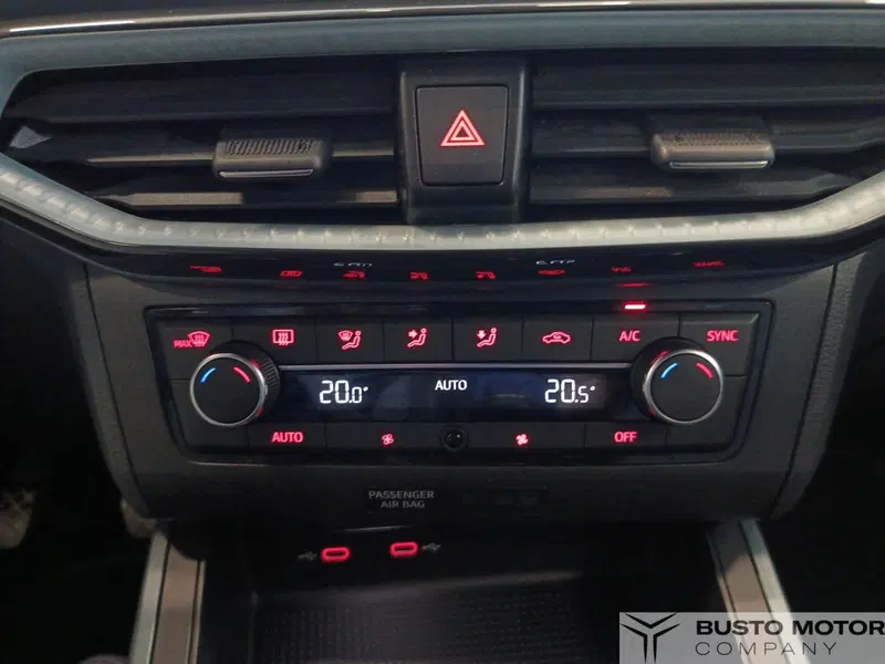 SEAT Arona usata a Varese (14)
