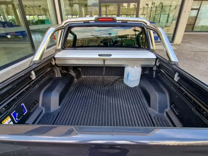 Ford Ranger Pick-up usata a Salerno (19)