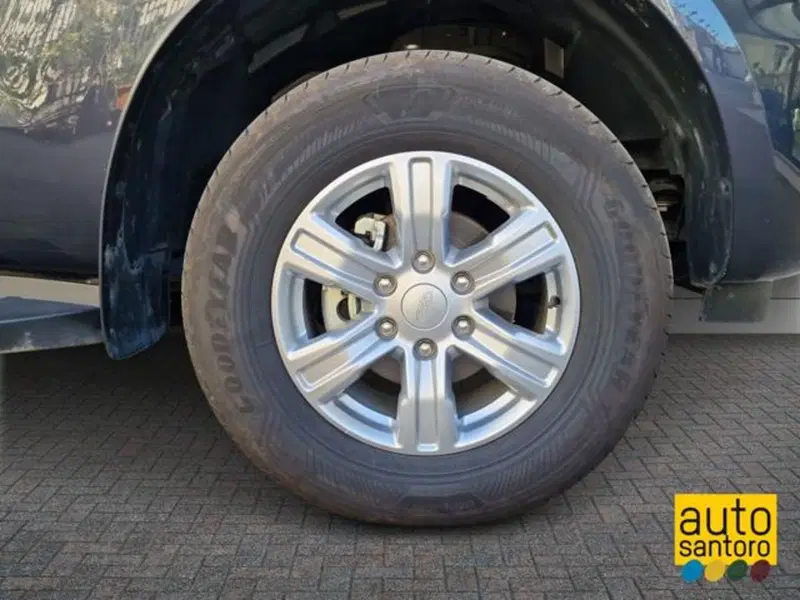 Ford Ranger Pick-up usata a Salerno (7)