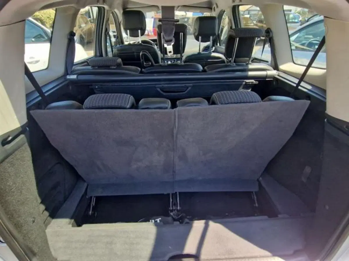 Renault Scenic E-Tech Electric usata a Salerno (17)