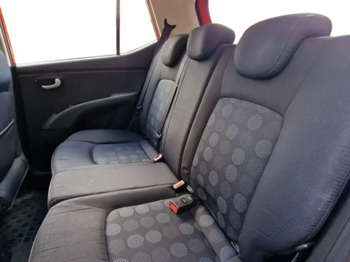 Hyundai i10 usata a Salerno (15)