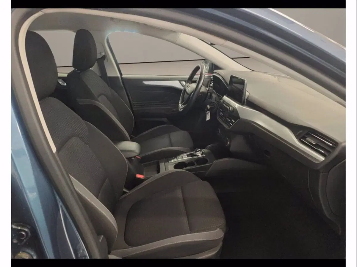 Ford Focus Station Wagon usata a Catania (15)