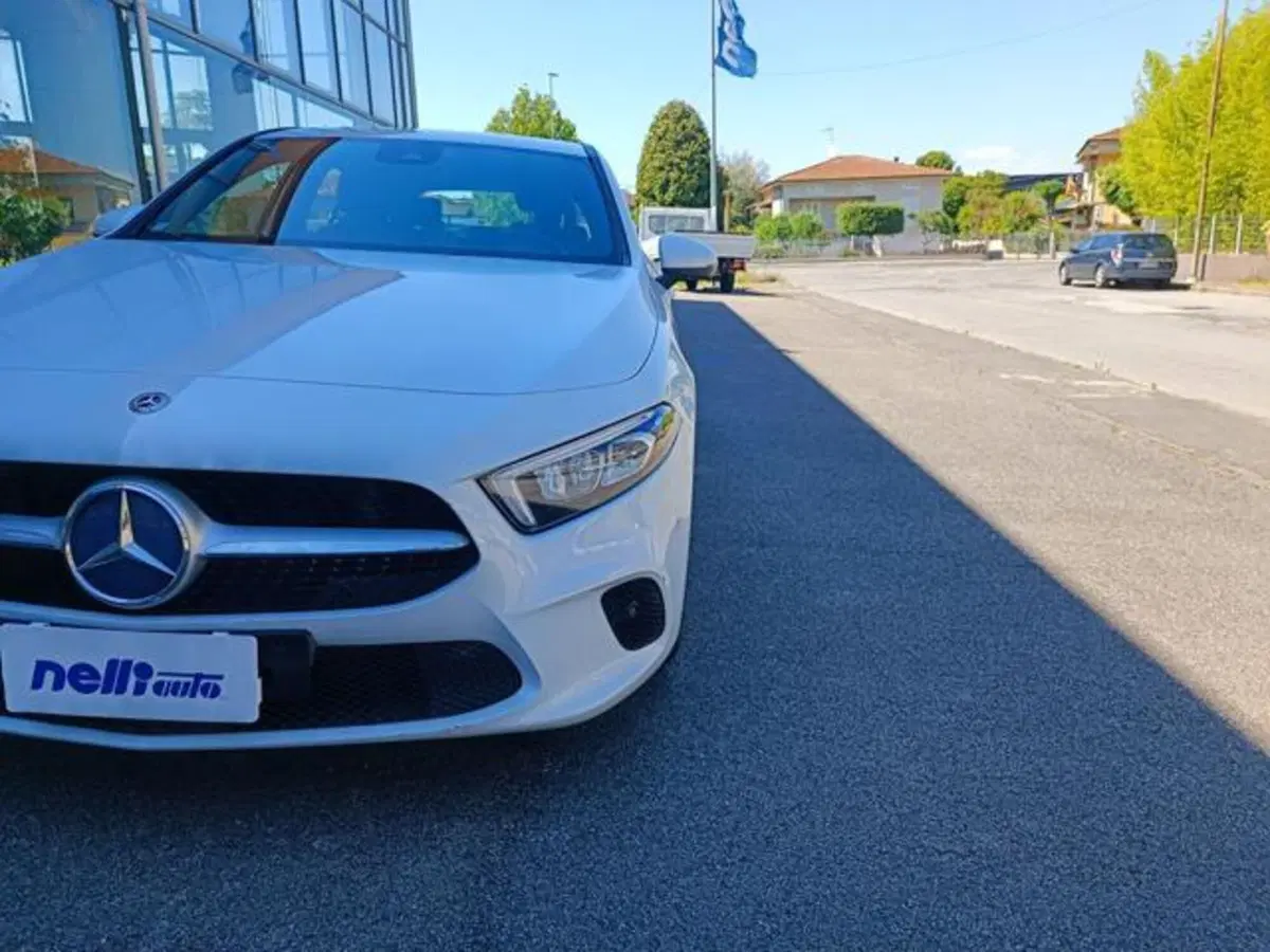 Mercedes-Benz Classe A Sedan usata a Pisa (3)