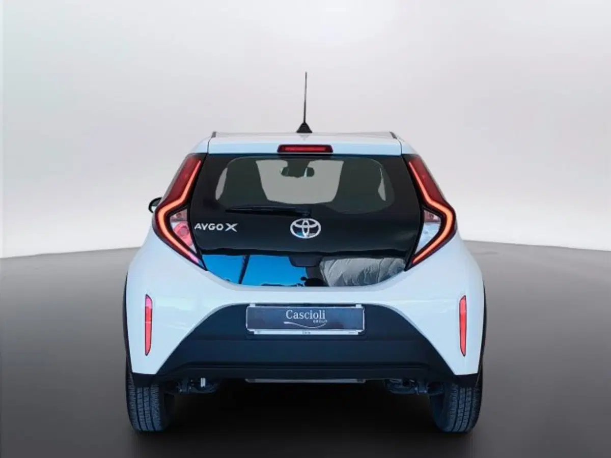Toyota Aygo X usata a Teramo (6)