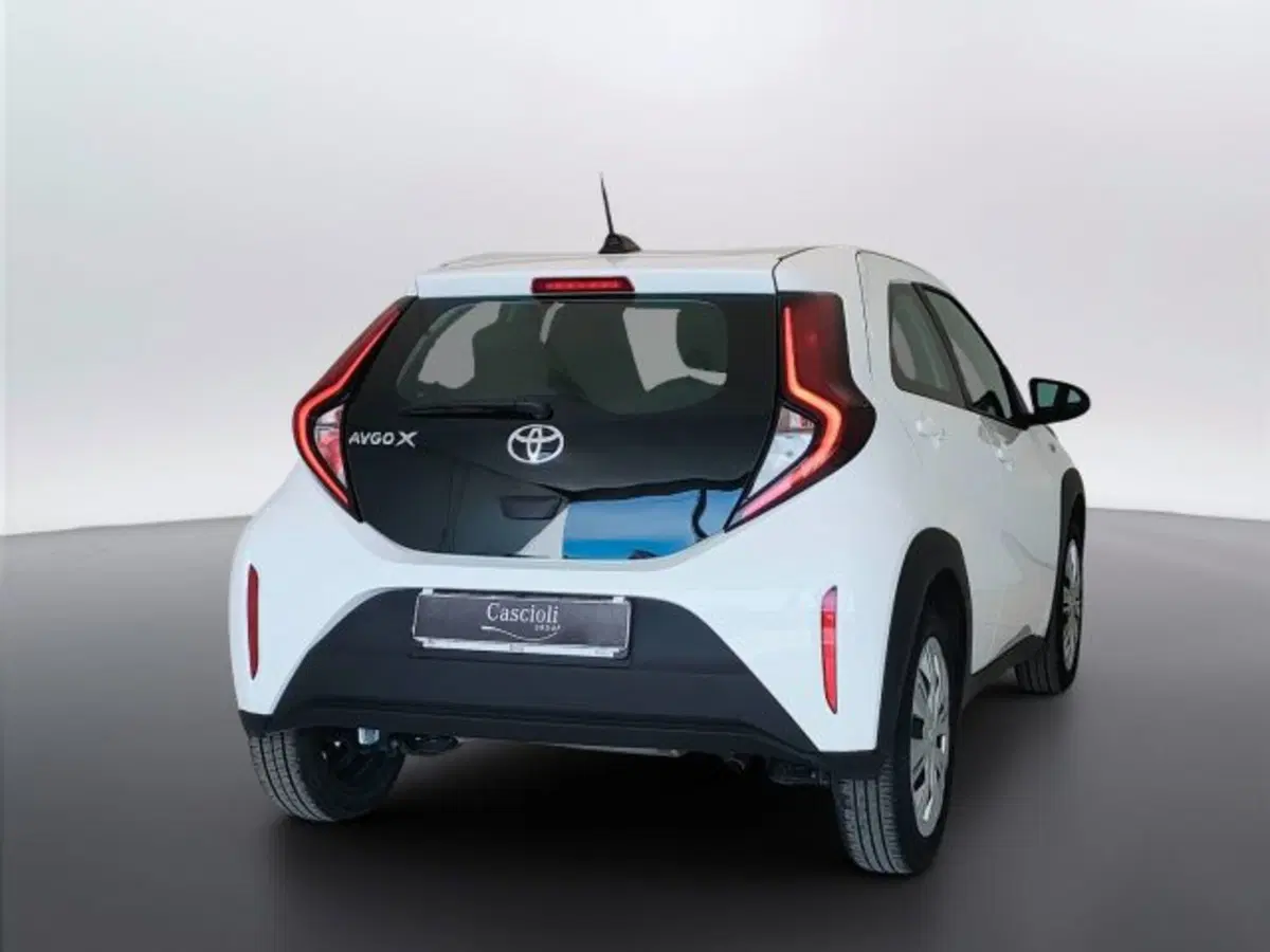 Toyota Aygo X usata a Teramo (5)