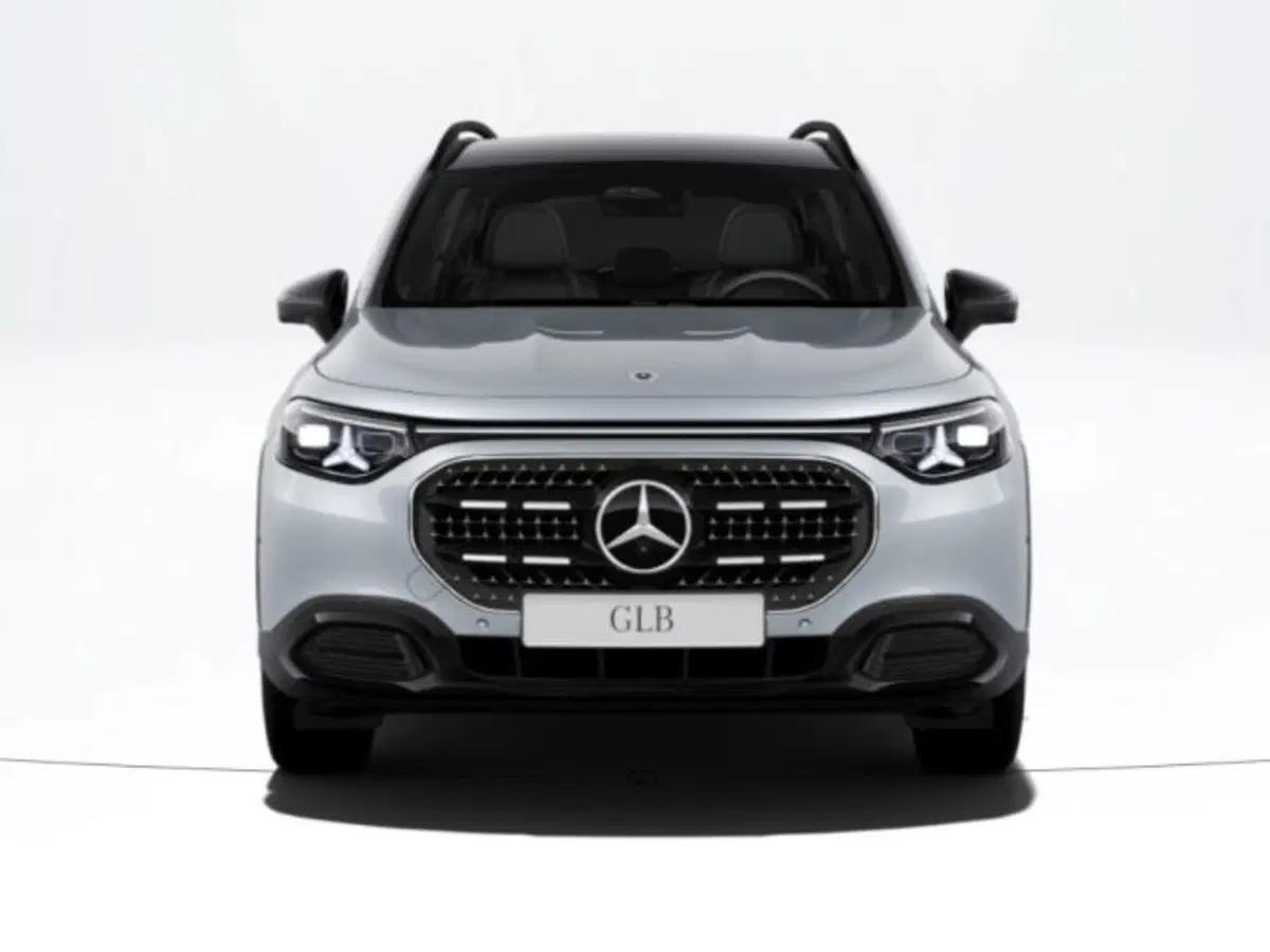 Mercedes-Benz GLB EQ nuova a Verona (3)
