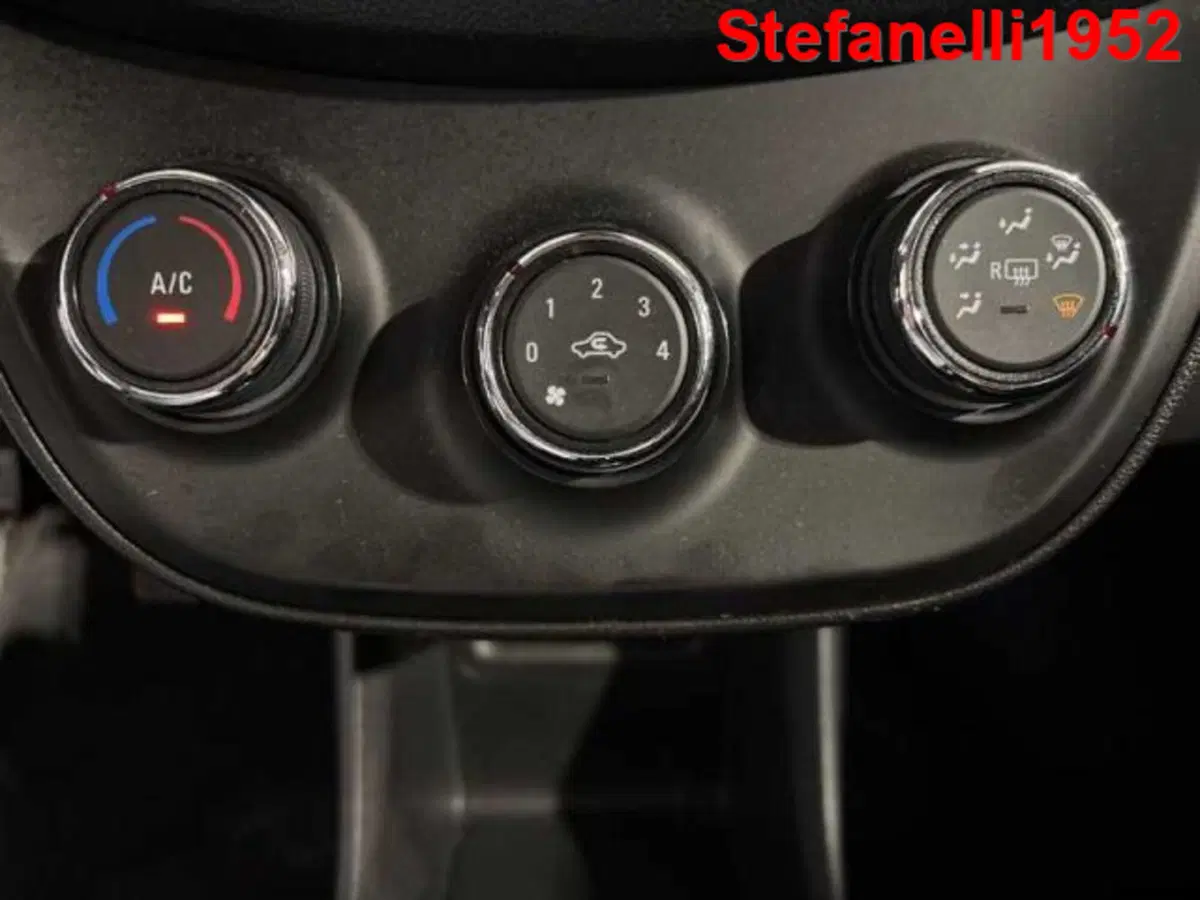 Opel Karl usata a Bologna (17)