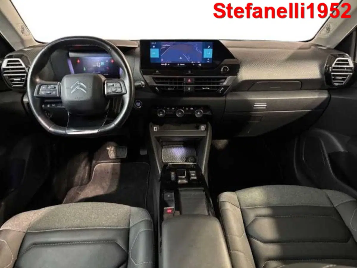 Citroen e-C4 X usata a Bologna (13)