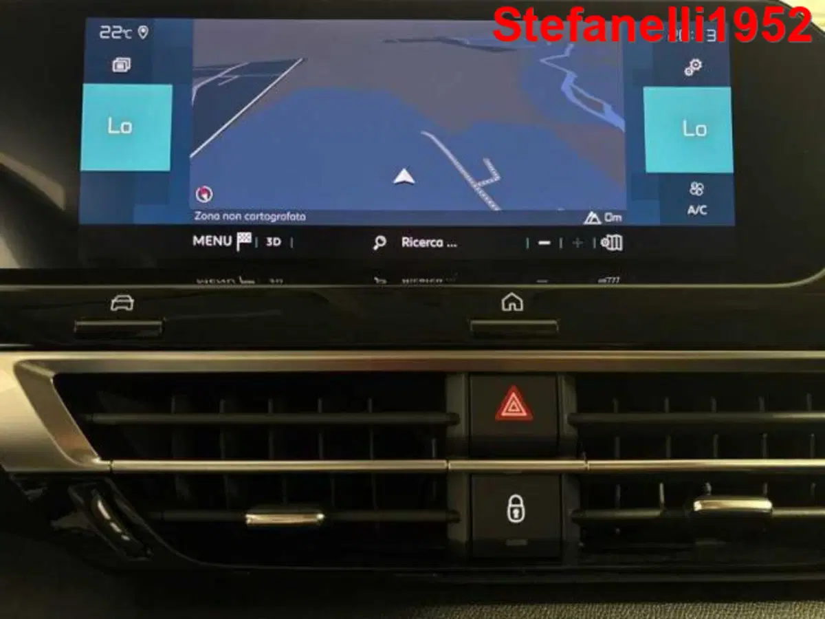 Citroen e-C4 X usata a Bologna (18)