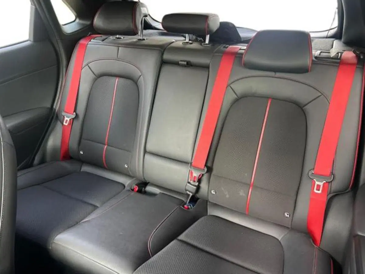 Hyundai Kona usata a Sassari (10)