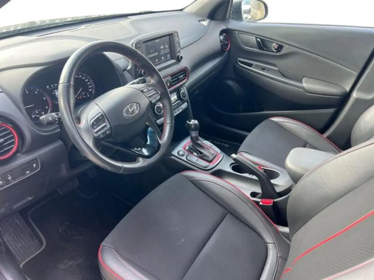 Hyundai Kona usata a Sassari (6)