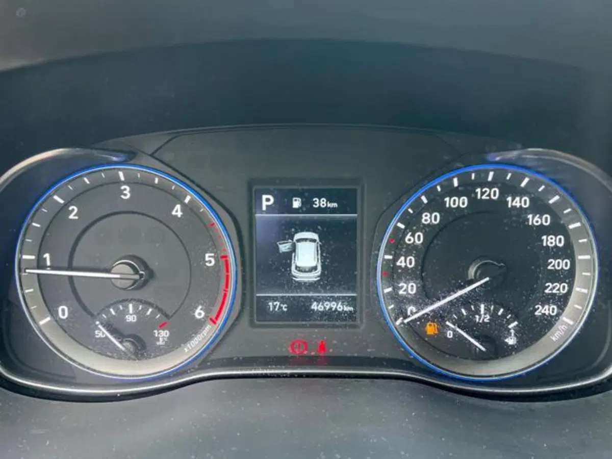 Hyundai Kona usata a Sassari (8)