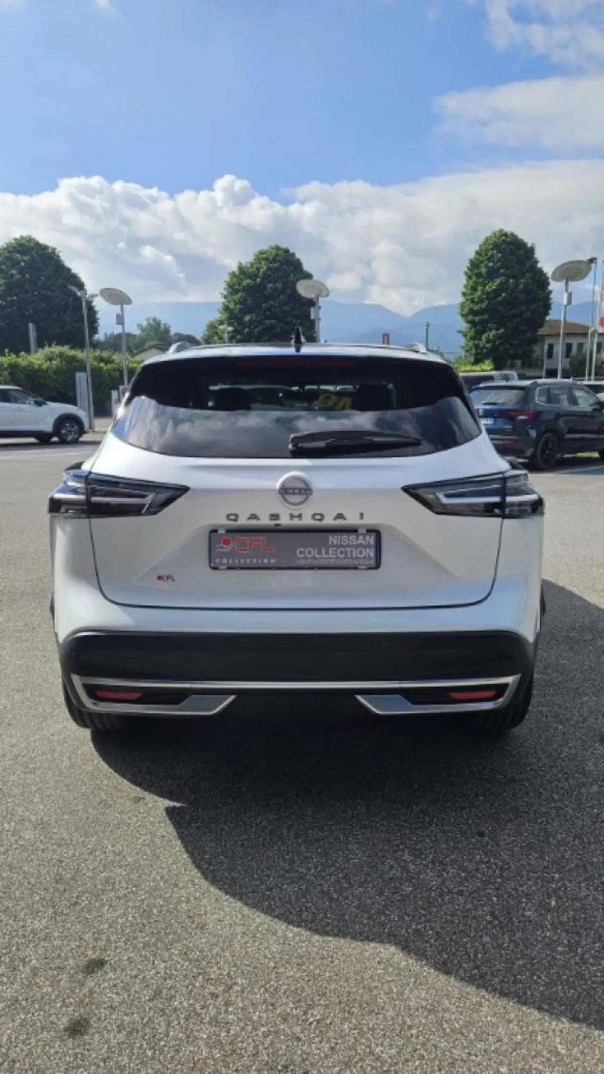 Nissan Qashqai nuova a Lucca (5)