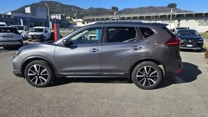 Nissan X-Trail usata a Lucca (7)