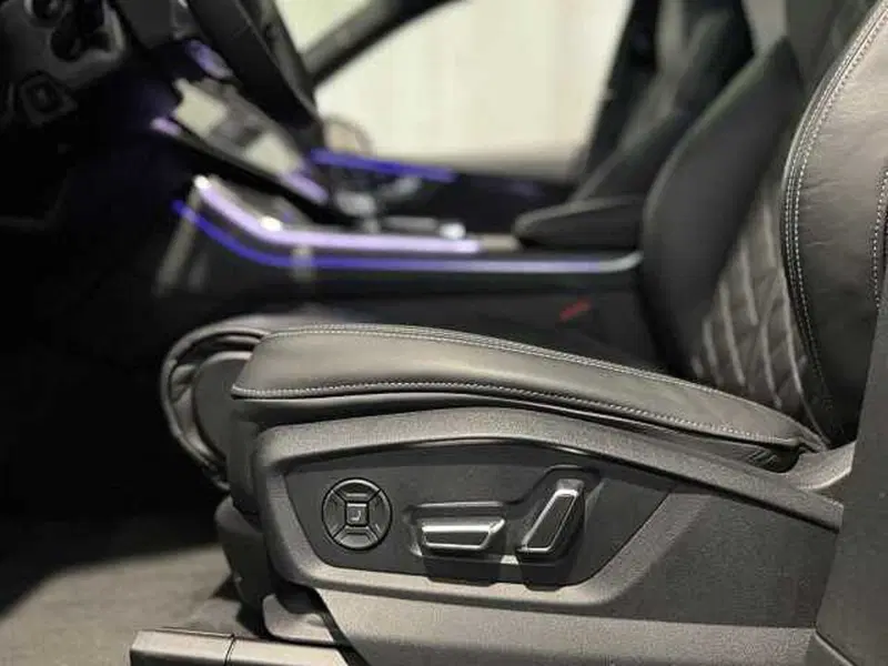 Audi SQ8 usata a Genova (13)