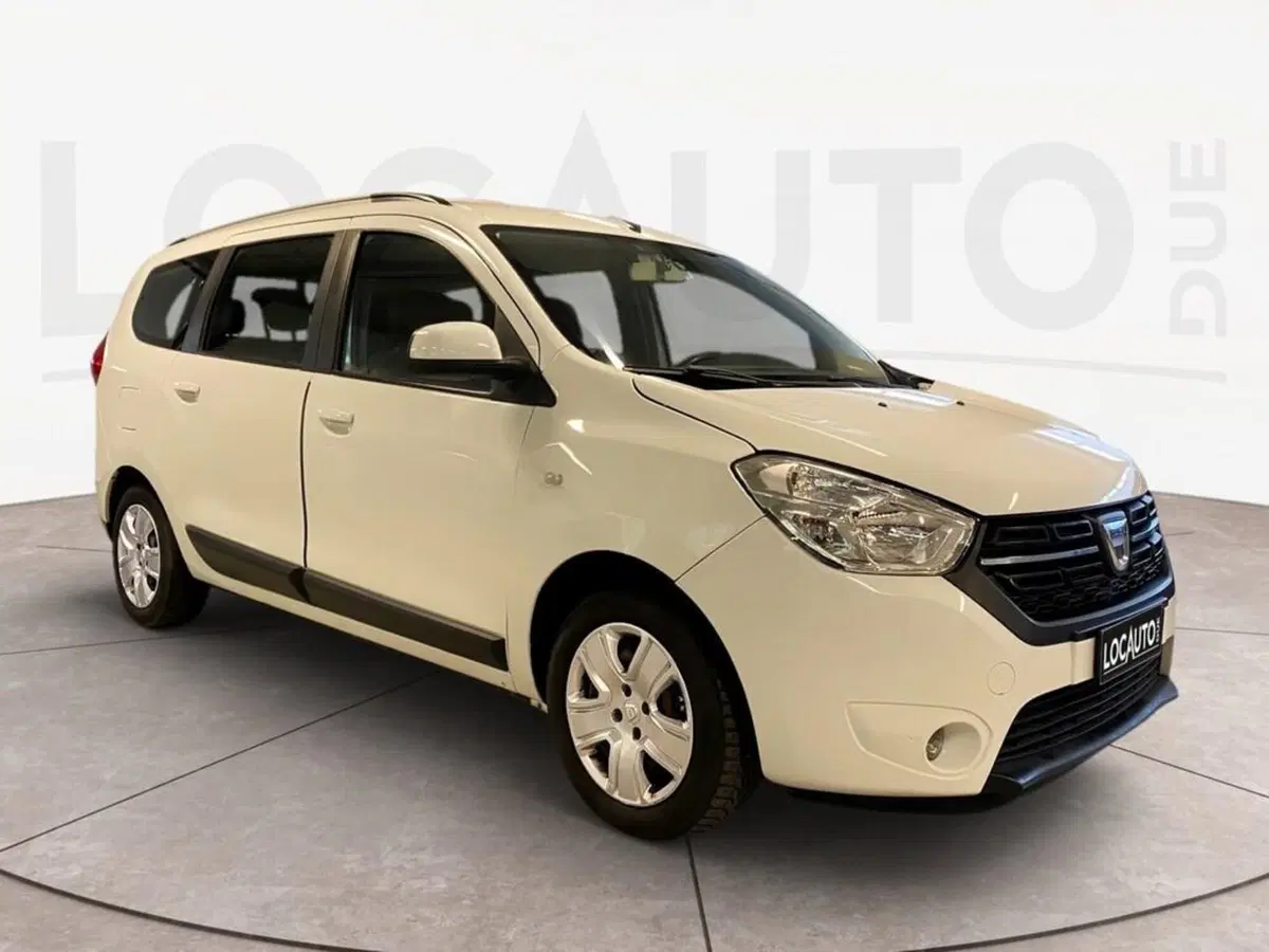 Dacia Lodgy usata a Torino (2)