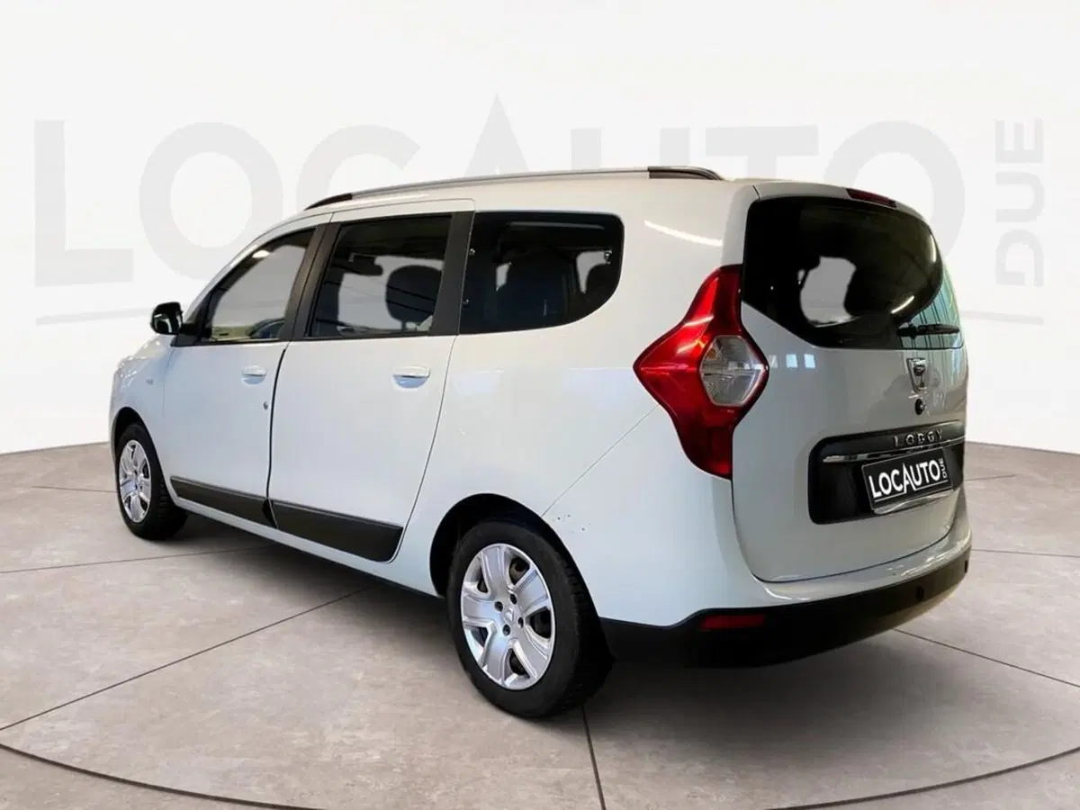 Dacia Lodgy usata a Torino (4)