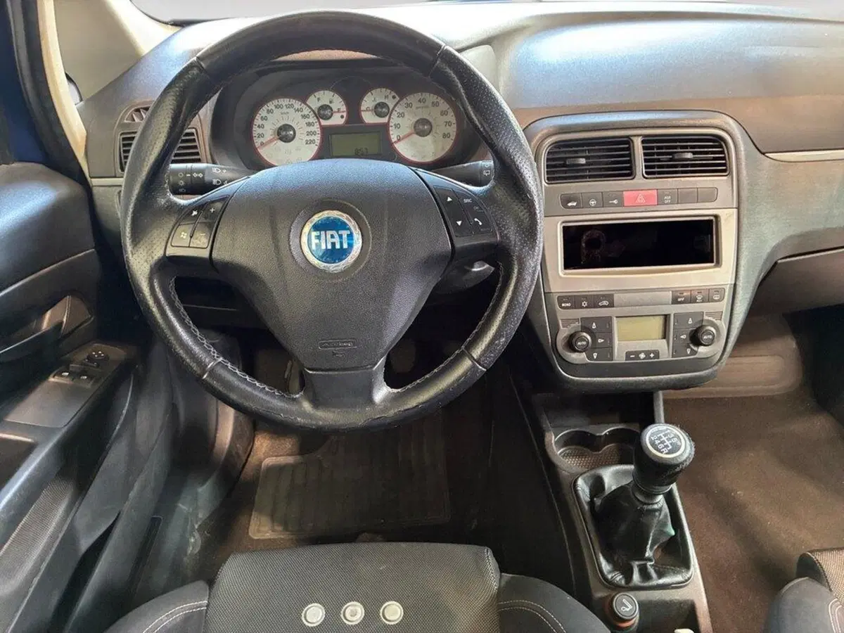 Fiat Grande Punto usata a Torino (5)