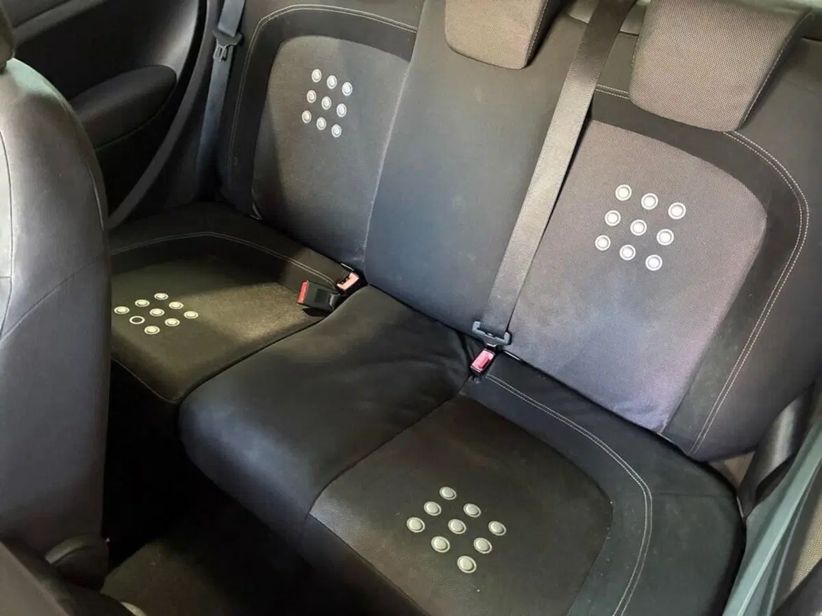Fiat Grande Punto usata a Torino (7)