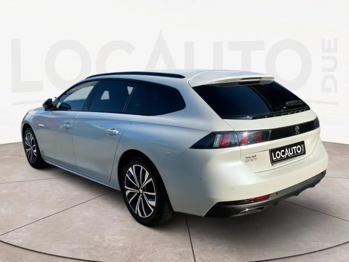 Peugeot 508 SW usata a Torino (5)