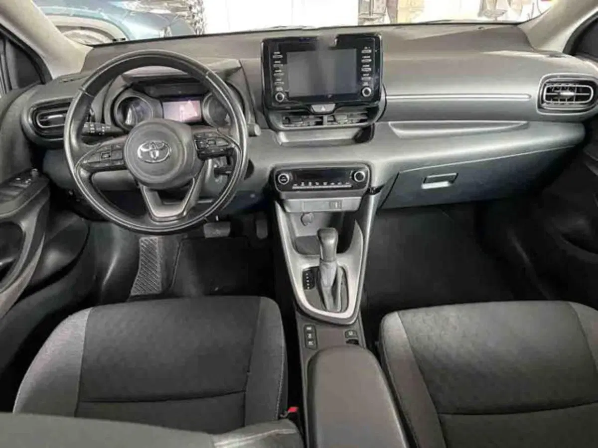 Toyota Yaris usata a Torino (6)