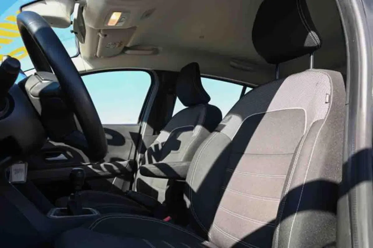 Dacia Sandero usata a Torino (10)