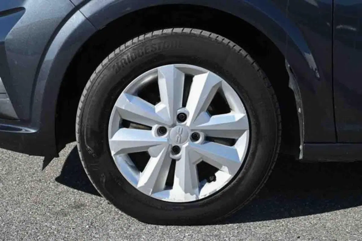 Dacia Sandero usata a Torino (6)