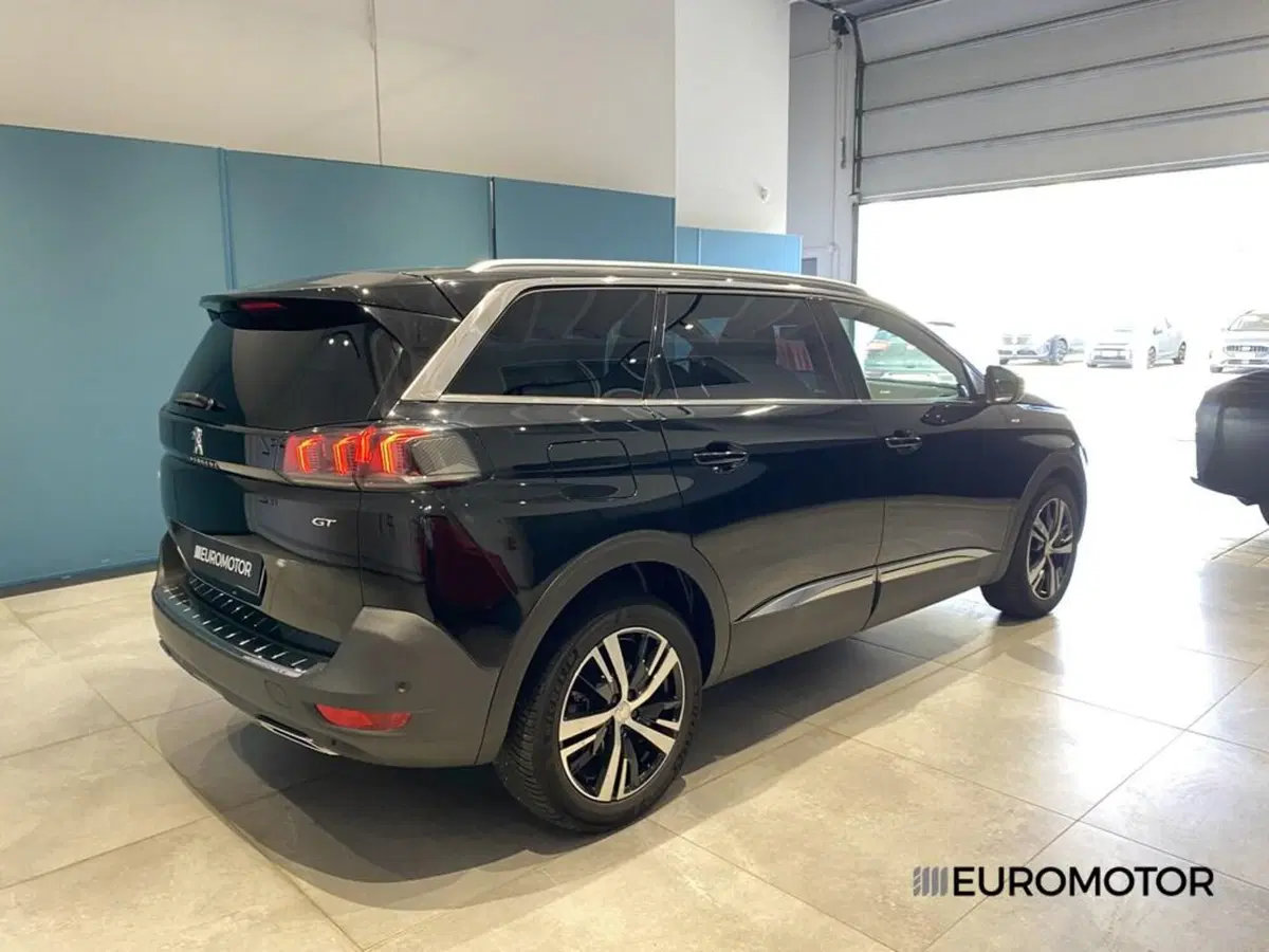 Peugeot 5008 usata a Bari (7)