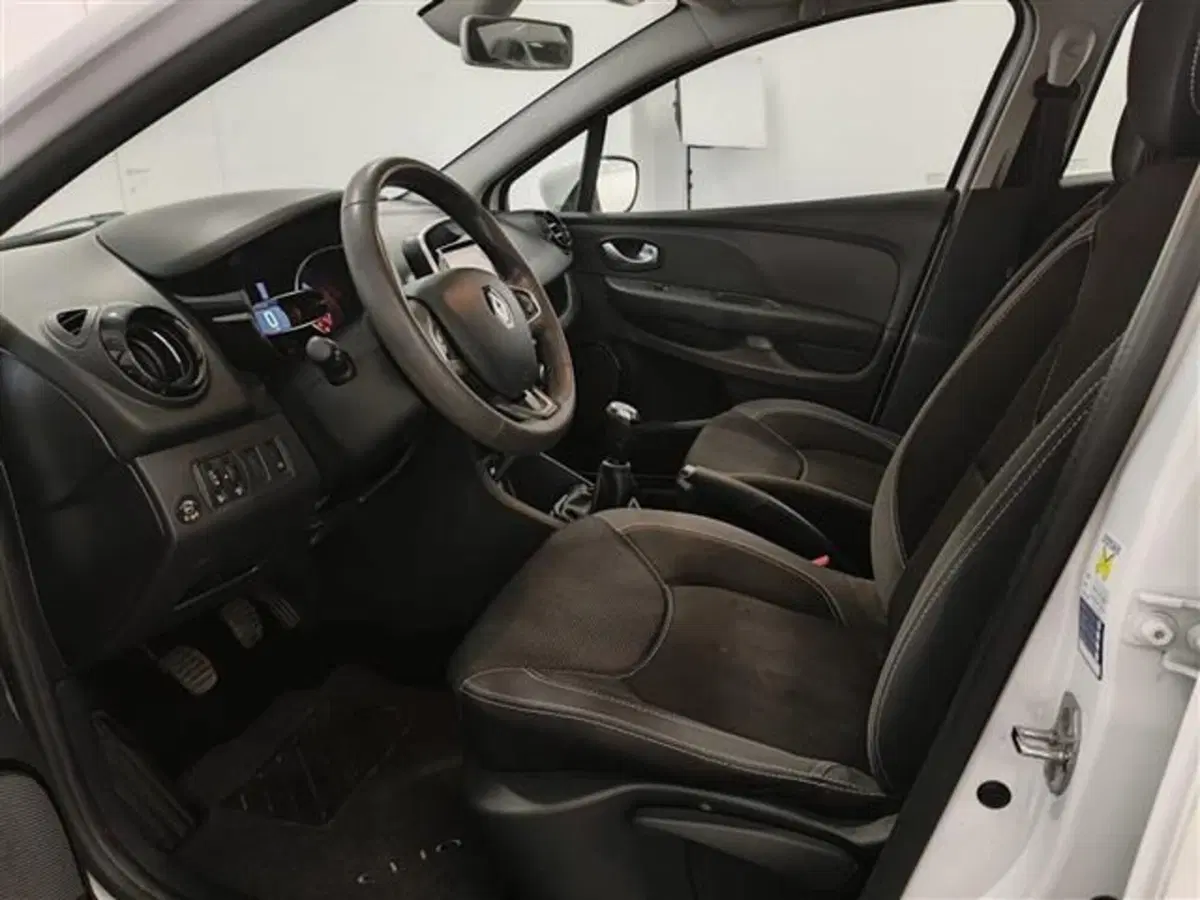 Renault Clio usata a Siena (16)