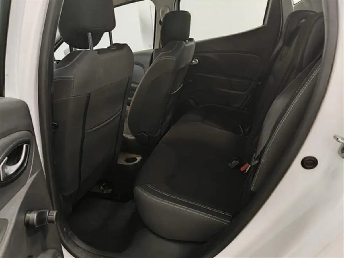 Renault Clio usata a Siena (17)
