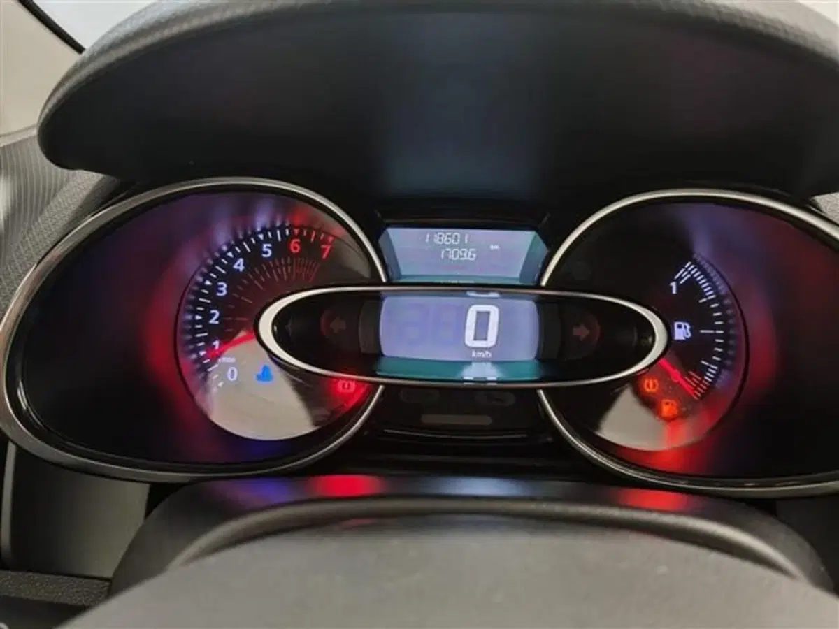 Renault Clio usata a Siena (9)