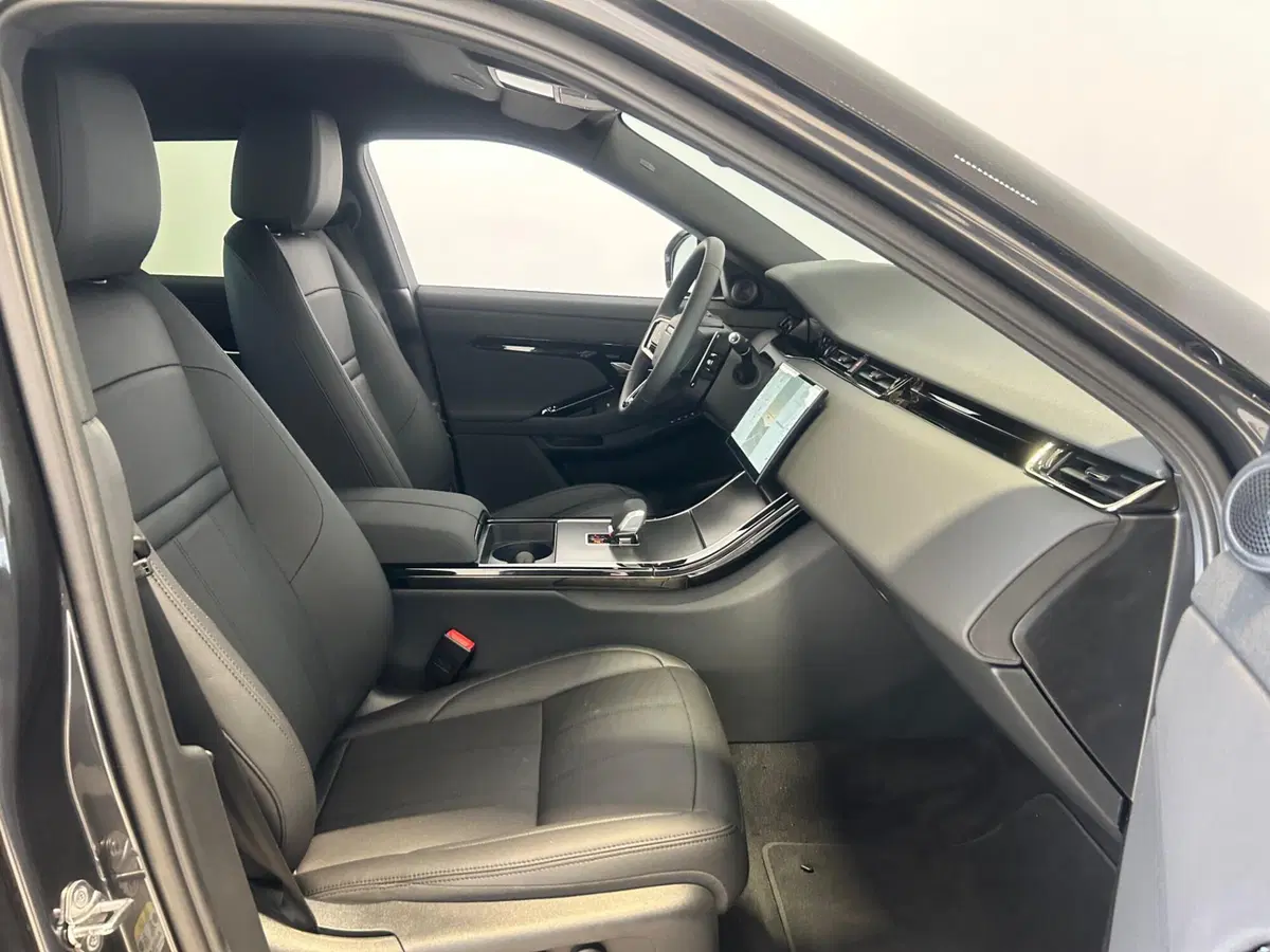 Land Rover Range Rover Evoque nuova a Napoli (3)