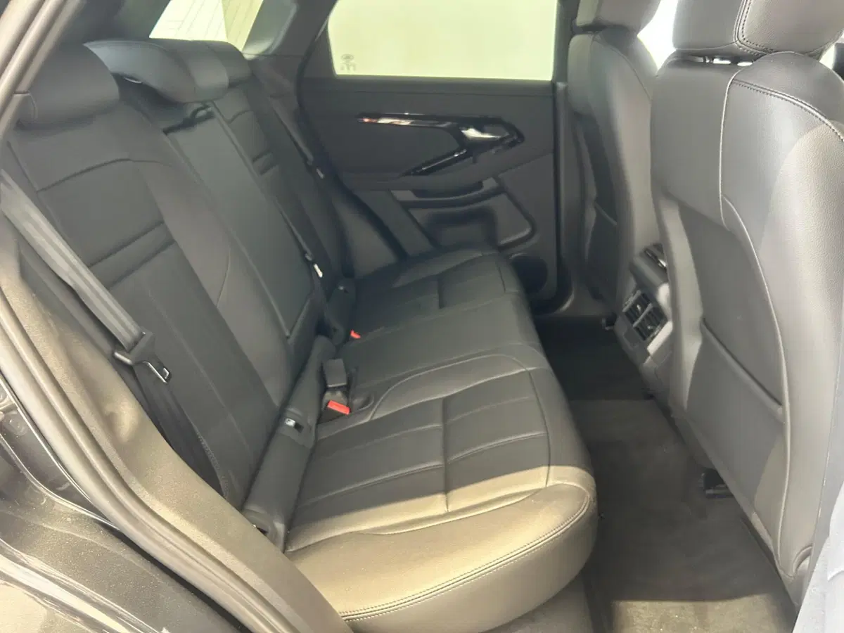 Land Rover Range Rover Evoque nuova a Napoli (5)