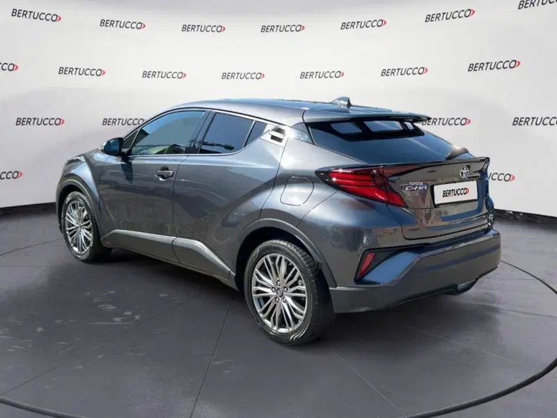 Toyota Toyota C-HR usata a Verona (3)