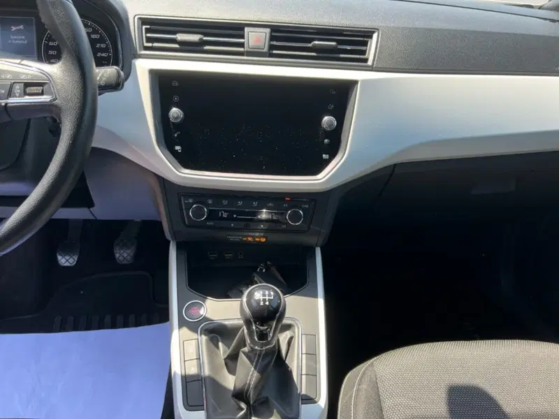 SEAT Arona usata a Verona (8)