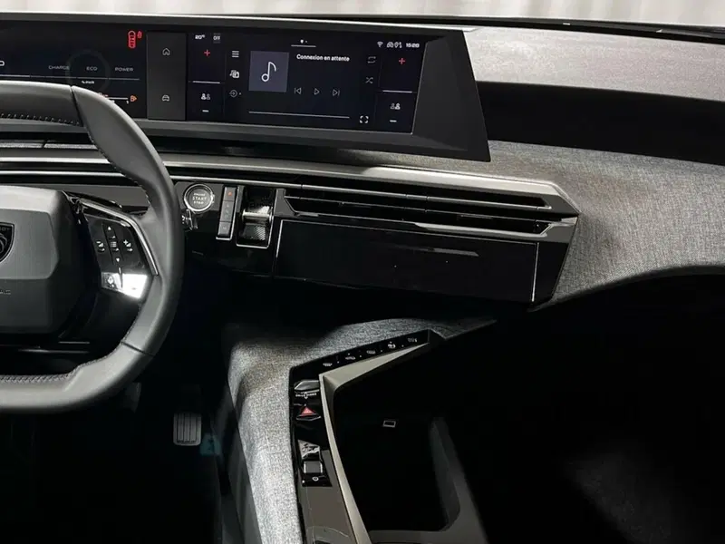 Peugeot 3008 nuova a Sondrio (13)