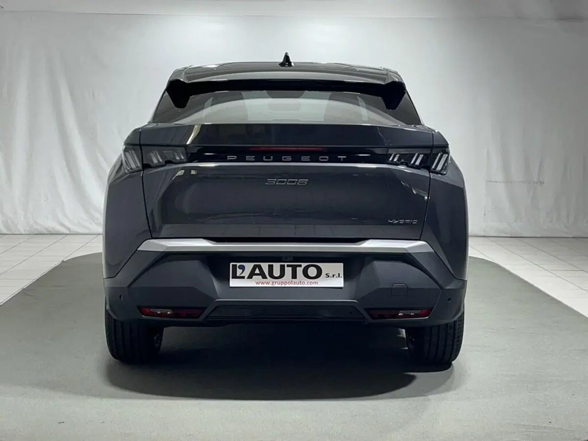Peugeot 3008 nuova a Sondrio (4)