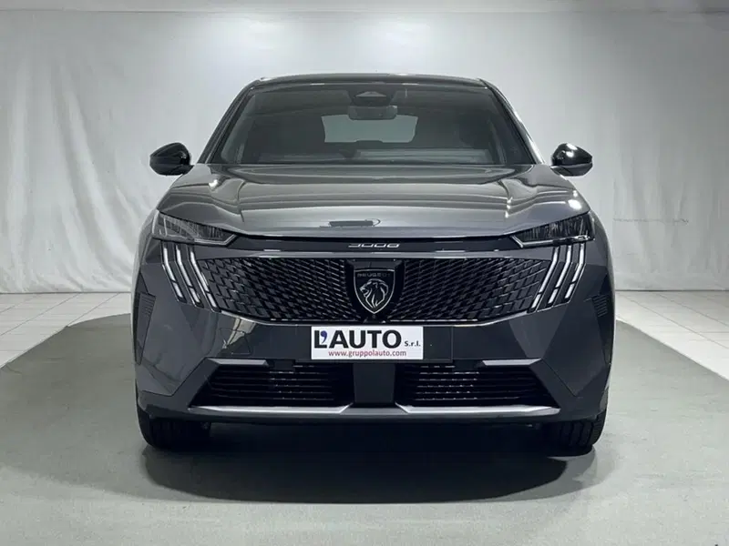 Peugeot 3008 nuova a Sondrio (8)