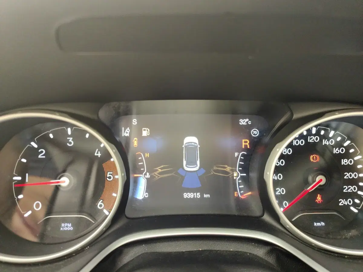 Jeep Compass usata a Como (10)