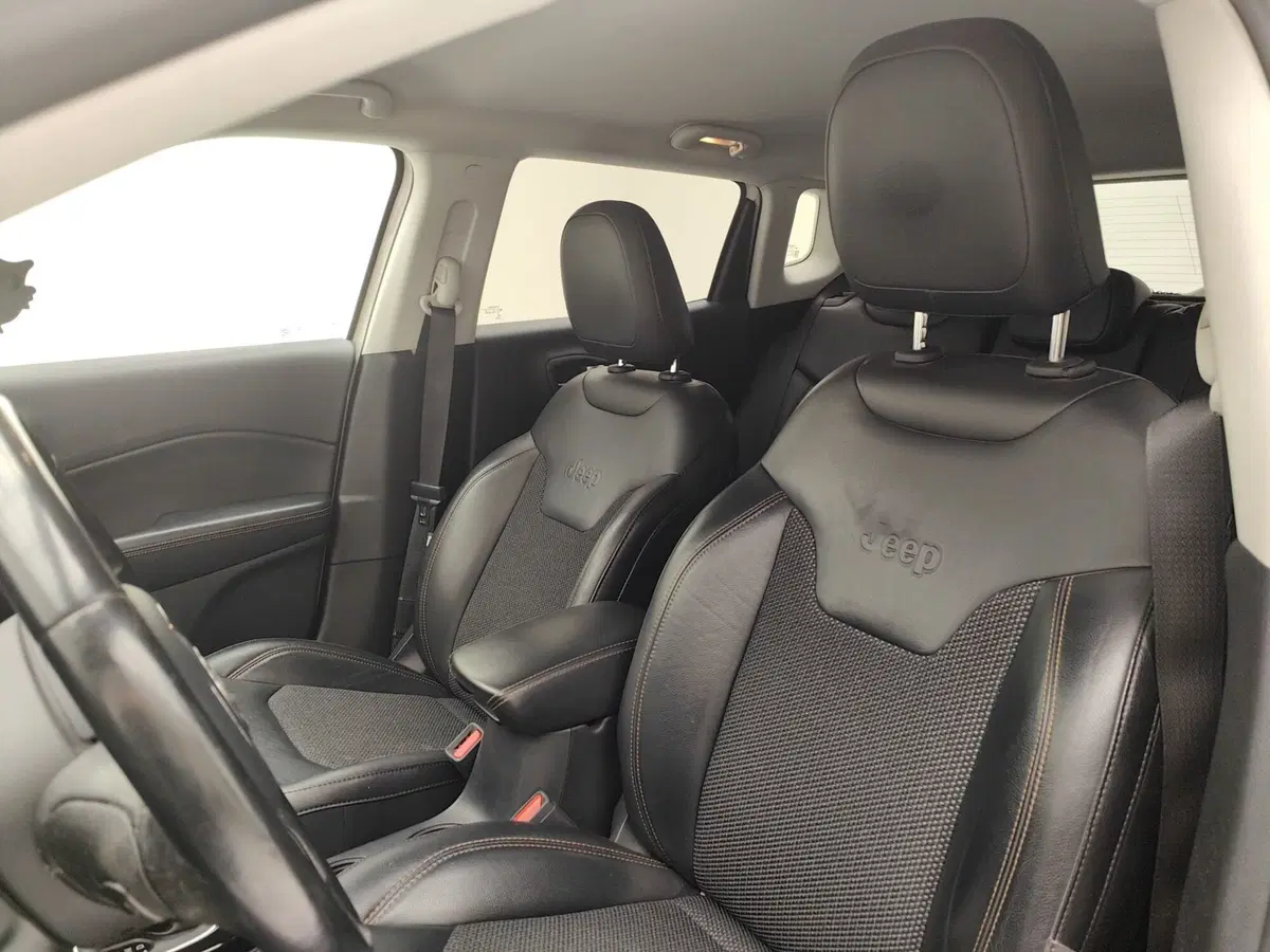 Jeep Compass usata a Como (12)