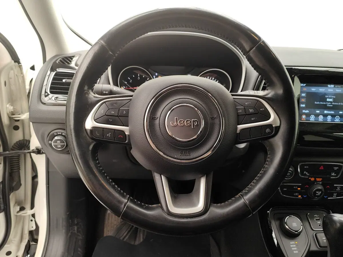 Jeep Compass usata a Como (17)