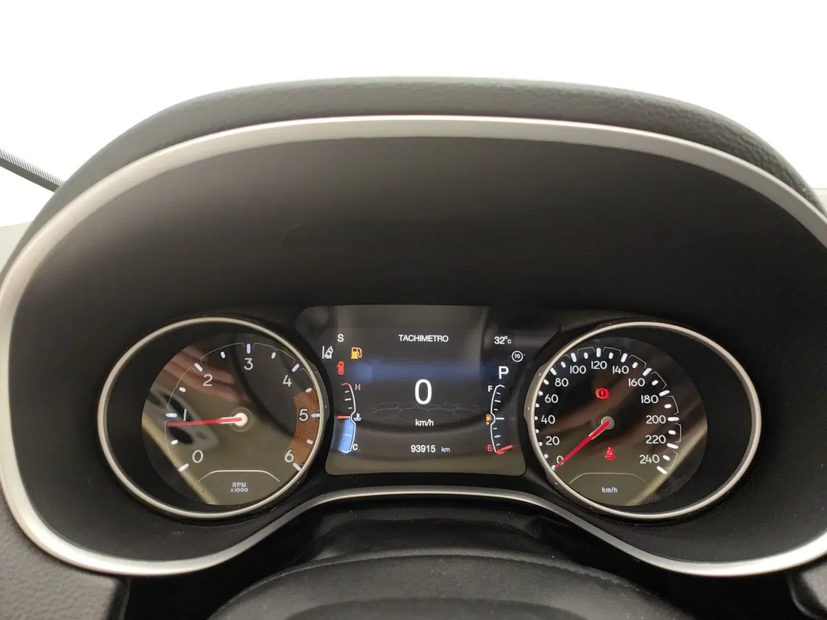 Jeep Compass usata a Como (8)