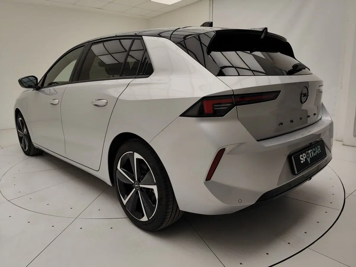 Opel Astra usata a Como (3)