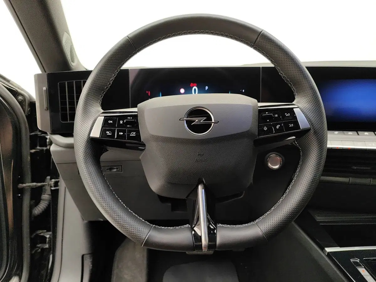 Opel Astra usata a Como (16)